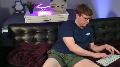 blueeyedtallguy online show from January 14, 11:41 pm