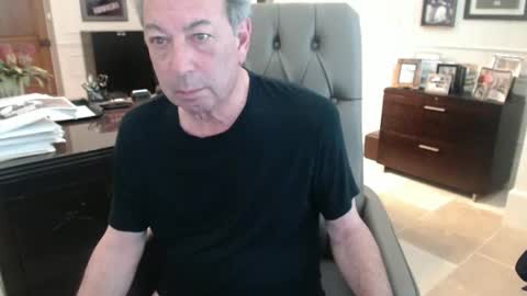 Snapshot of blueisles chatting on February 1, 5:16 pm blueisles online show from February 1, 5:16 pm