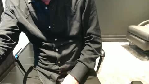 Snapshot of blueisles chatting on December 4, 7:34 pm blueisles online show from December 4, 7:34 pm