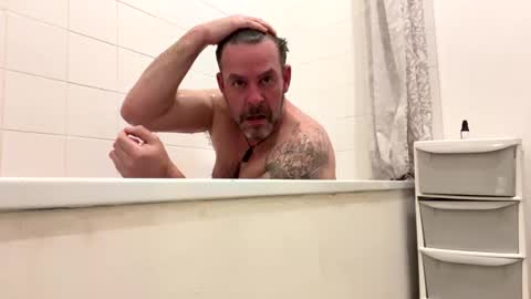 Blueyloey online show from January 8, 3:29 am