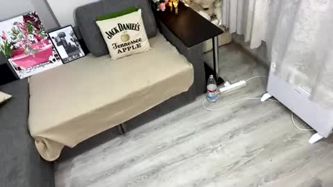 bob_bucks online show from March 8, 2:04 am