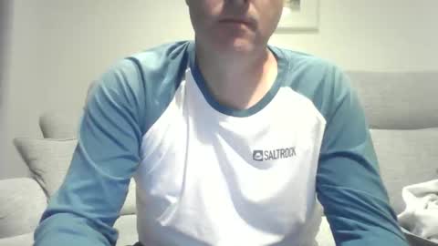 bobby_113 online show from September 15, 12:24 am