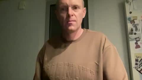 Snapshot of boegieboy76 chatting on October 5, 8:35 pm ask me online show from October 5, 8:35 pm