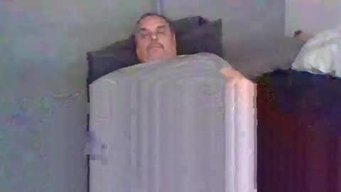 emilio online show from November 28, 8:06 am