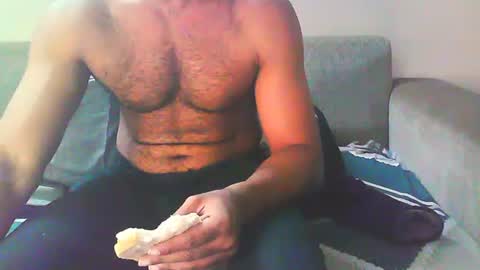 Chris B online show from November 9, 6:01 pm