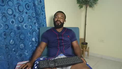 kevin hart online show from February 5, 6:42 am