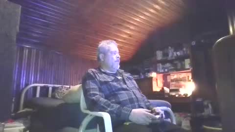 Booshwa online show from November 15, 10:06 am