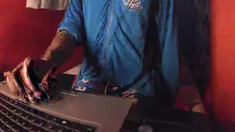 boss_playa98 online show from February 18, 8:59 am