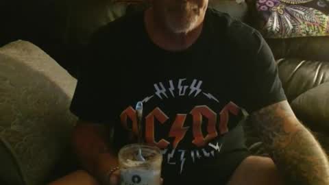 bostonguy1969 online show from October 22, 2:37 am