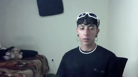 Boy Astro online show from January 18, 12:17 am