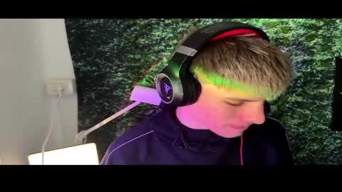 boyblondhetero online show from February 19, 4:25 pm