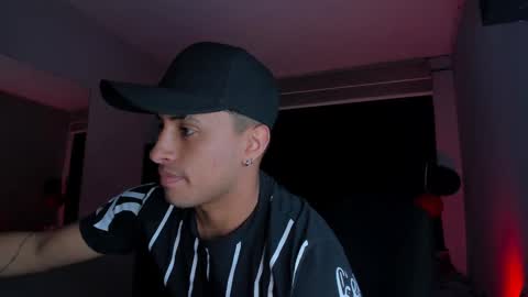 miguel  online show from March 11, 3:26 am