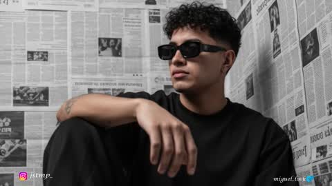 miguel  online show from October 15, 8:33 am