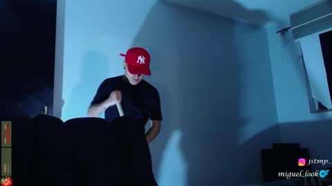 miguel  online show from October 13, 5:35 am