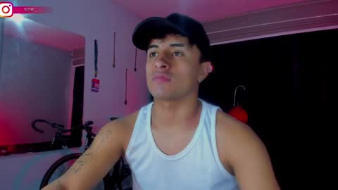 miguel  online show from February 6, 9:49 pm