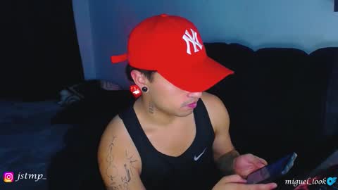 miguel  online show from October 3, 5:12 am