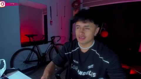 miguel  online show from February 10, 4:52 am