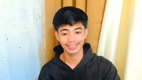 HI IM JAMES DONT FORGET GIVE ME THUMBS UP AND JOIN TO MY FANCLUB online show from January 8, 4:12 pm