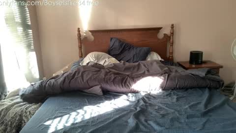 boysetsfire34 online show from March 11, 1:34 pm