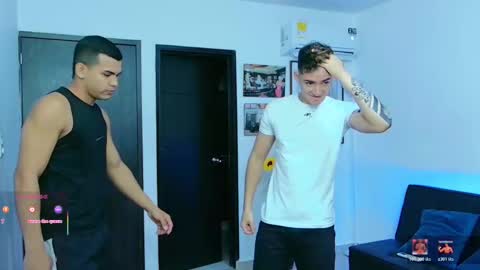 Angelo Mark Fernando Taylor online show from March 10, 11:38 am