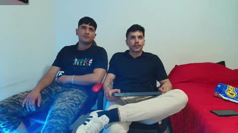 boyshots6331 online show from February 1, 1:15 am