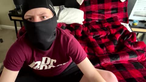 brad200215 online show from February 3, 4:45 pm