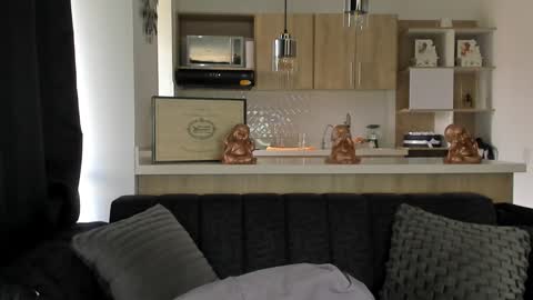 bradleymartin7 online show from January 19, 4:25 pm