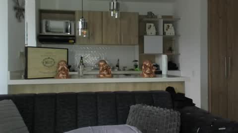 bradleymartin7 online show from February 14, 10:37 pm