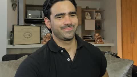 bradleymartin7 online show from September 20, 9:37 pm