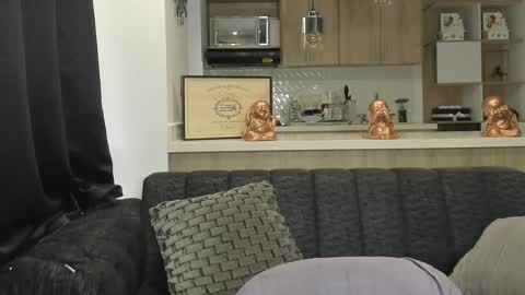 bradleymartin7 online show from December 30, 10:45 pm