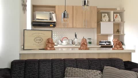 bradleymartin7 online show from January 6, 7:02 pm