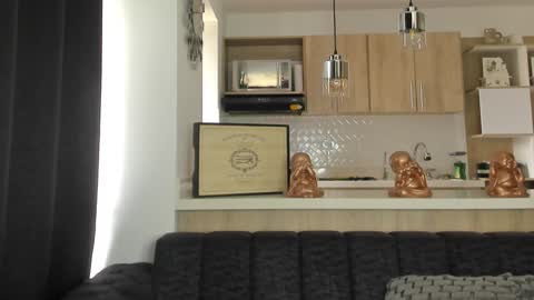 bradleymartin7 online show from February 1, 5:47 pm