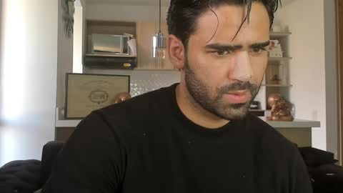 bradleymartin7 online show from January 12, 1:16 pm