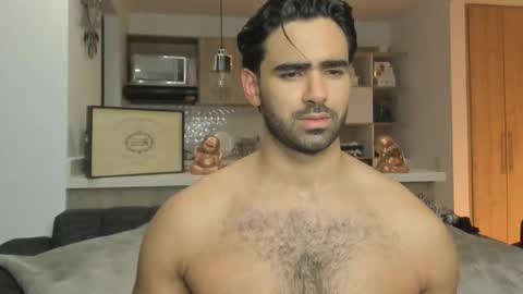 bradleymartin7 online show from September 25, 2:43 am