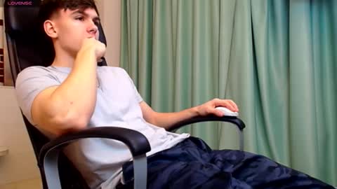 BradyFlint online show from February 7, 5:36 am