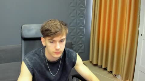 BradyFlint online show from April 4, 10:12 am