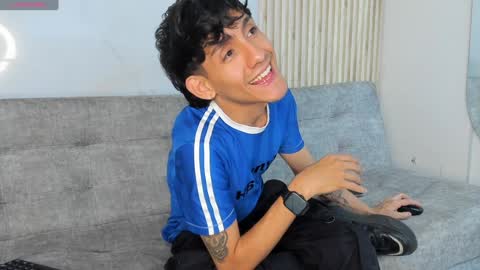 Snapshot of brandon_cedric chatting on December 14, 1:50 am Alejandro Motta online show from December 14, 1:50 am