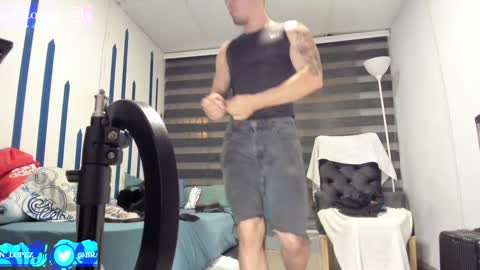 Instagram             twitter BRAN LOPEZ  online show from February 7, 9:37 am