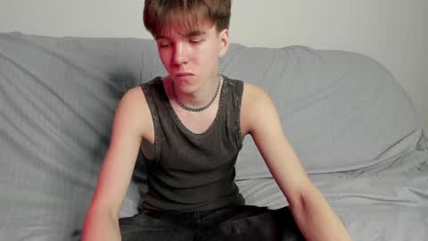 Snapshot of braxiboy chatting on December 18, 8:42 am Brax online show from December 18, 8:42 am