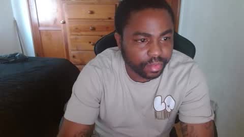 Breadw1nnah online show from November 1, 11:20 pm