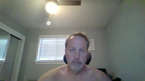 hey online show from April 21, 12:11 pm