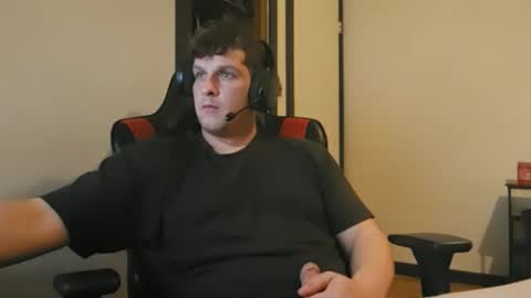 brian7891012 online show from February 20, 6:42 pm