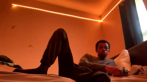 brick280446 online show from March 4, 9:11 pm