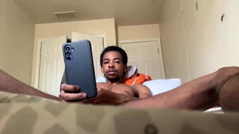 brick280446 online show from April 1, 9:01 pm