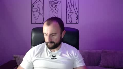 brindlefly69 online show from October 15, 11:29 am