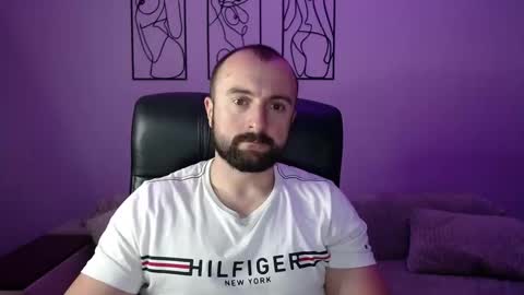 brindlefly69 online show from October 13, 10:54 am