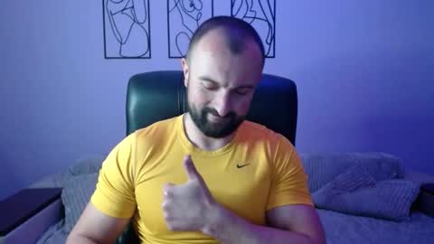 brindlefly69 online show from October 3, 12:10 pm