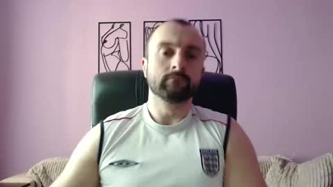 brindlefly69 online show from February 13, 11:17 am