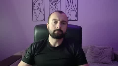 brindlefly69 online show from September 17, 11:33 am