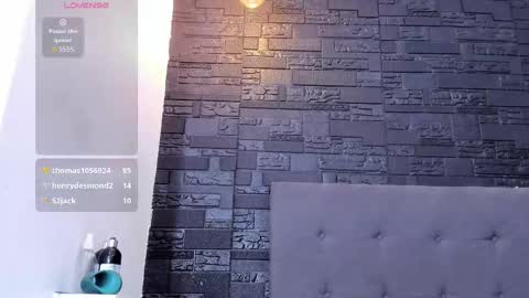 brock_hurn online show from November 30, 9:39 pm